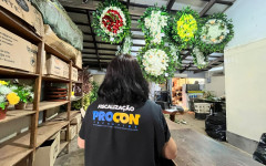 FOTO ASCOM PROCON- GOVERNO DO TOCANTINS. Entre as coroas, a maior variação foi na coroa de flores naturais (média), com diferença de 71,05%, sendo encontrados valores entre R$ 380,00 e R$ 650,00.
