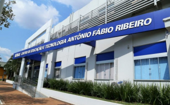 Unidade do SENAI em Araguaína oferece vaga para Instrutor de Refrigeração com benefícios como plano de saúde, vale-transporte e day off no aniversário
