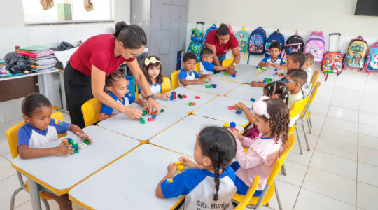 Neste ano, 3.900 novos alunos ingressaram na rede municipal de Educação, 1.400 a mais que no ano passado.