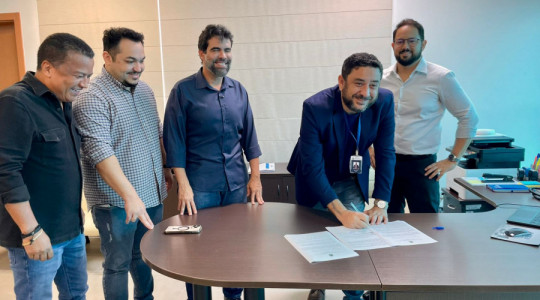 Assinatura libera projeto do anel viário que vai desafogar o trânsito urbano