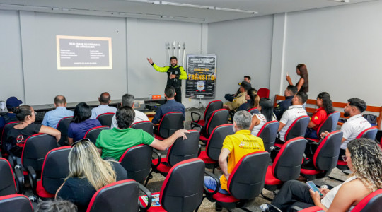 A ação integra um conjunto de estratégias voltadas à redução de sinistros e à promoção da educação para o trânsito, reforçando a responsabilidade compartilhada entre poder público, instituições e sociedade.